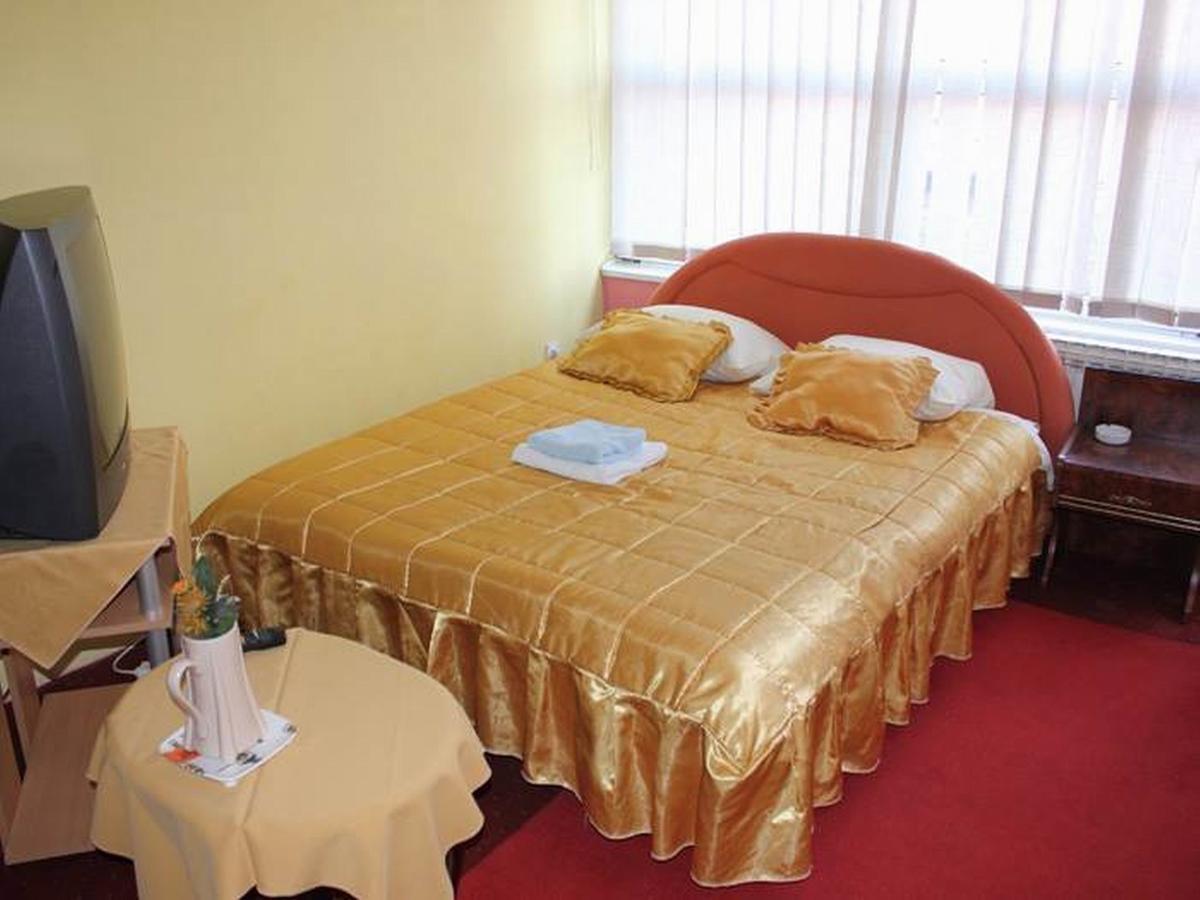 Jet Star Motel Zivinice Extérieur photo
