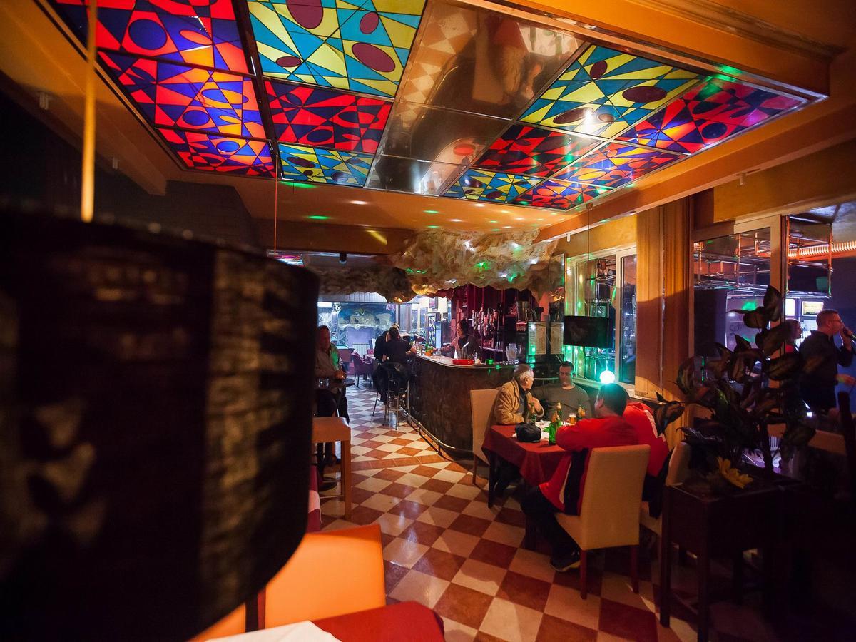 Jet Star Motel Zivinice Extérieur photo