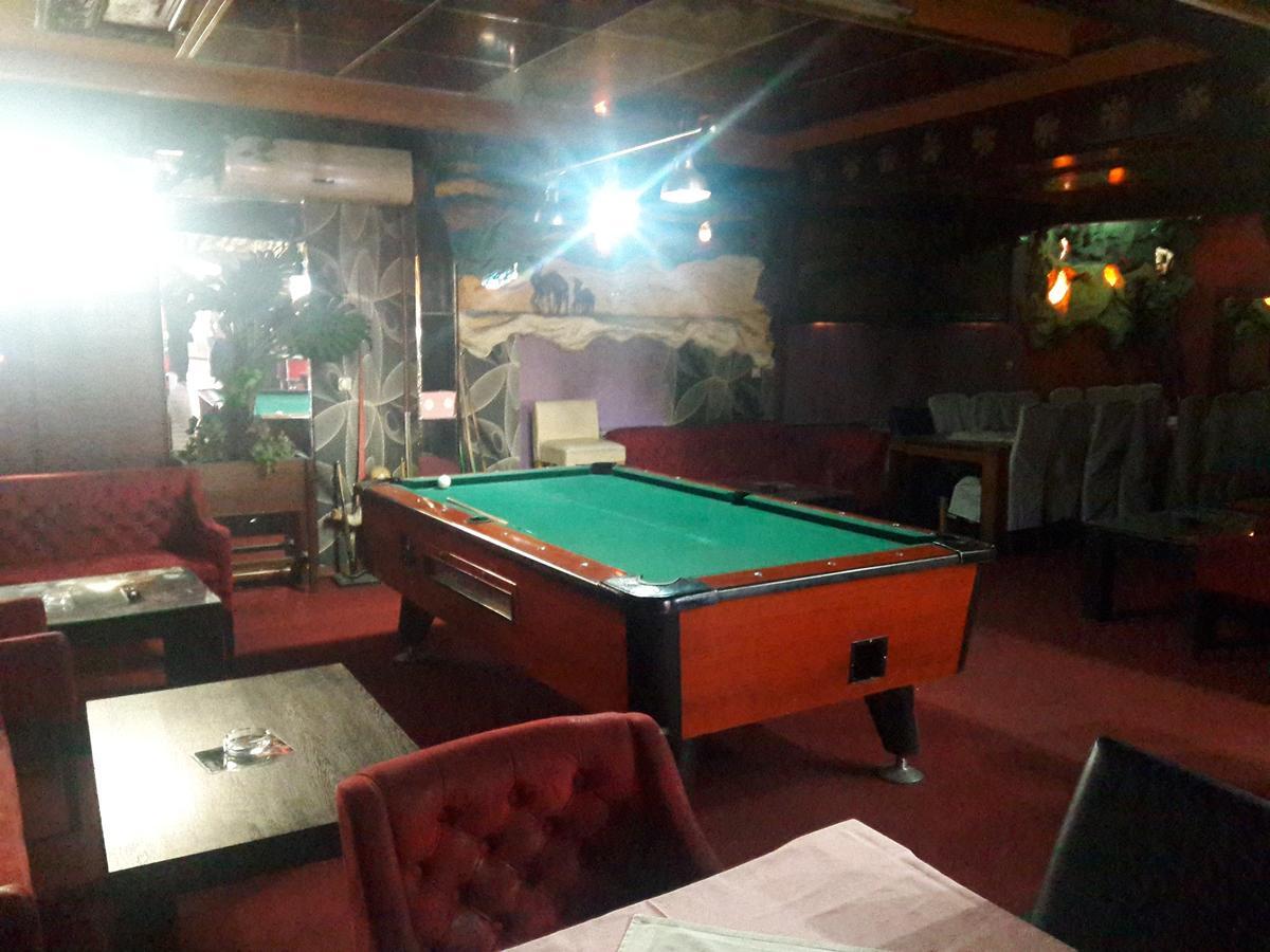 Jet Star Motel Zivinice Extérieur photo
