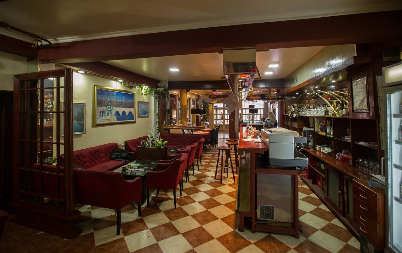Jet Star Motel Zivinice Extérieur photo